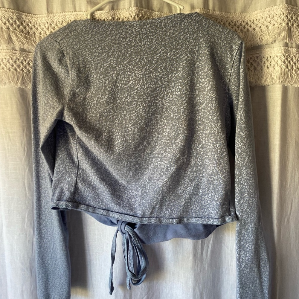 Brandy wrap top! - Picture 2 of 2